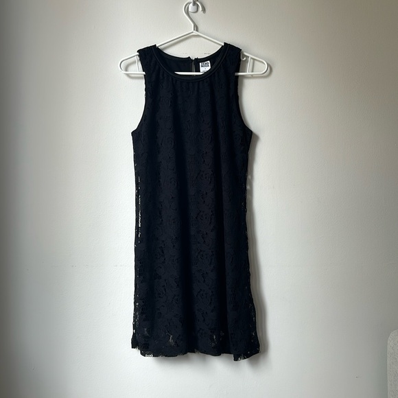 Vero Moda Black Lace Dress - Picture 1 of 3